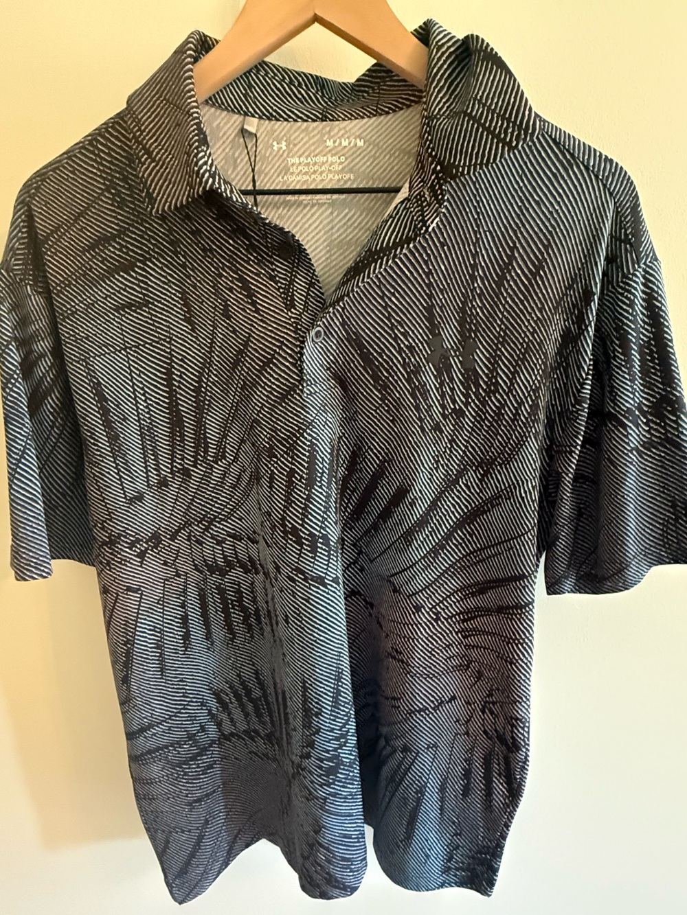 Under Armour Playoff 2.0 Printed Golf Polo Men’s M Black Gray NWT $70